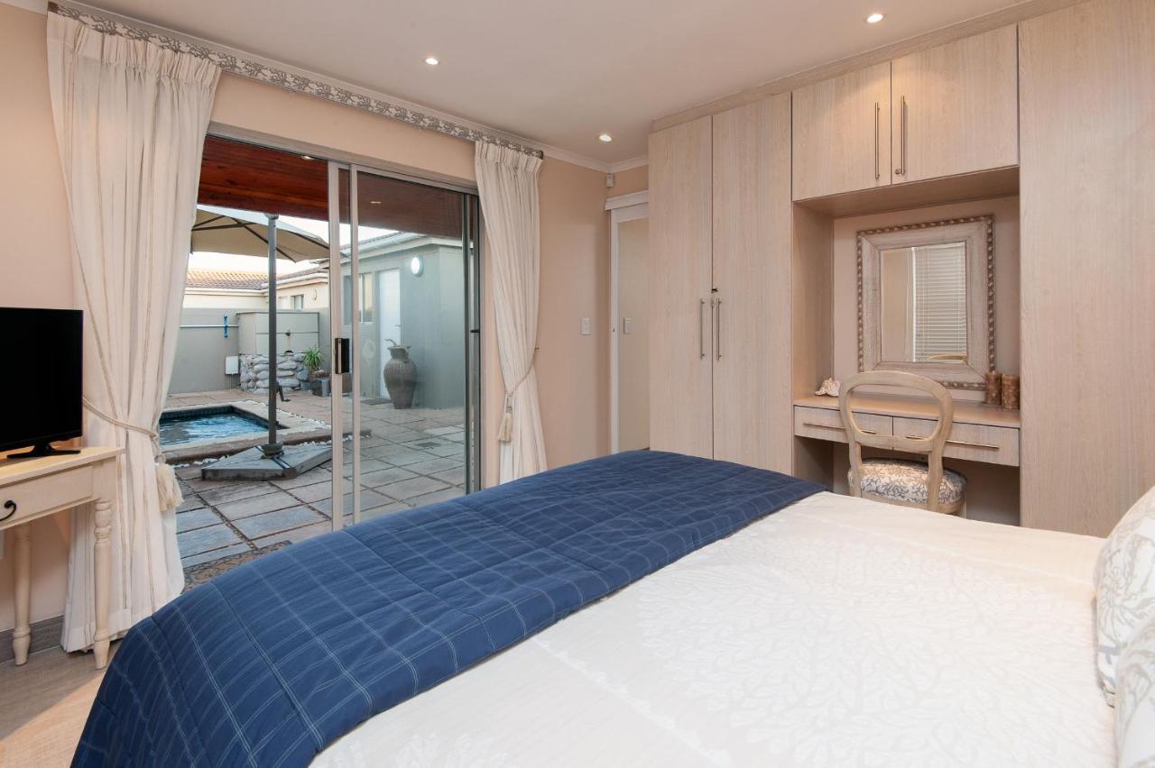 Hermanus Haven, Entire Home, On The Sea, Private Pool, Secure Esterno foto