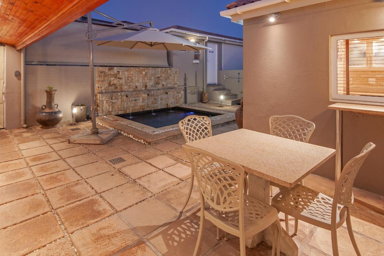 Hermanus Haven, Entire Home, On The Sea, Private Pool, Secure Esterno foto
