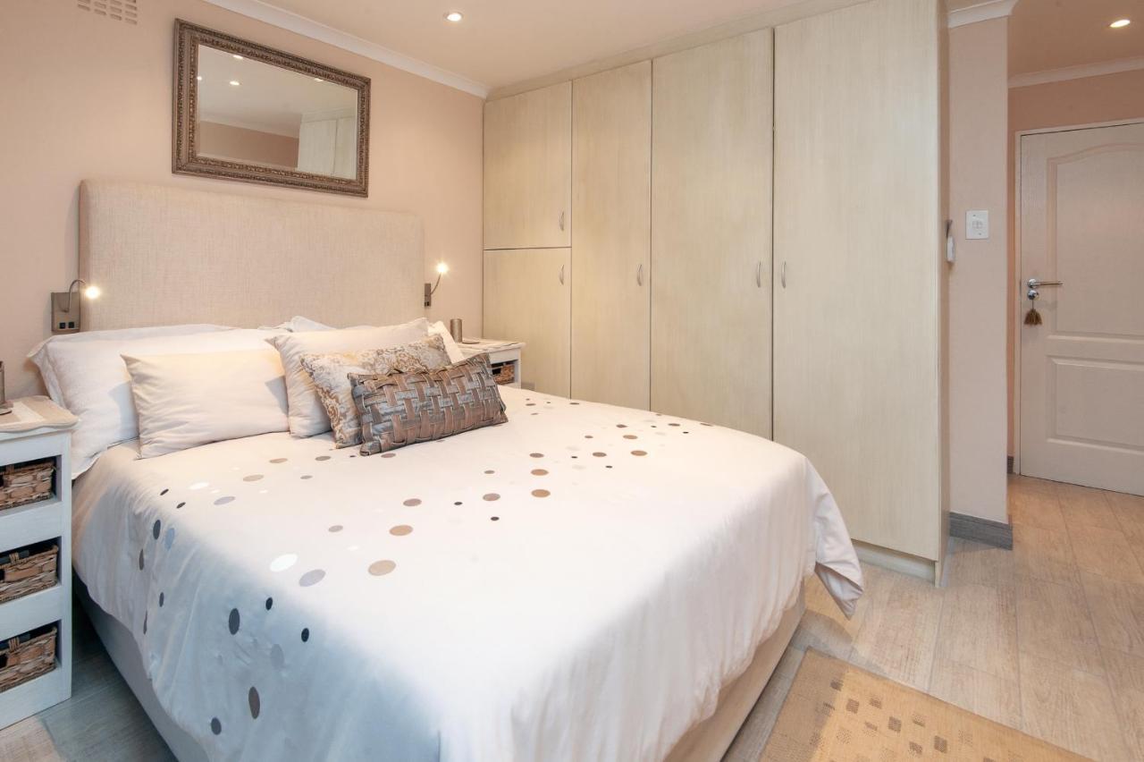 Hermanus Haven, Entire Home, On The Sea, Private Pool, Secure Esterno foto